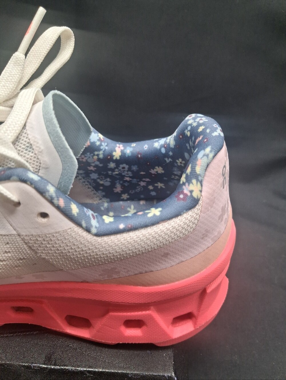 Free People On Running Cloudmonster Athletic Shoes in White and  Coral. - Picture 10 of 16